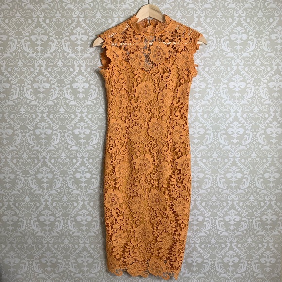 Paper Dolls Dresses & Skirts - Stunning Paper Dolls Crochet Dress